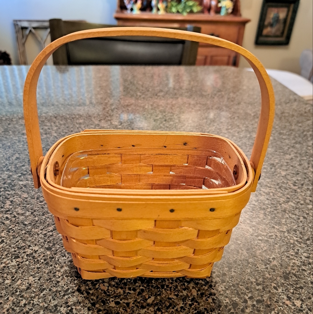 Woven Longaberger Basket with Movable Handle With Plastic Insert